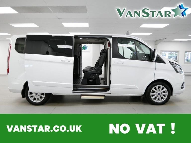 72 TOURNEO CUSTOM 320 2.0 EBL 130 BHP LONG TITANIUM AUTOMATIC 9 SEAT ( NO VAT )