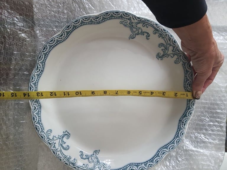 Johnson Brothers England TOURAINE 14” Oval Serving Platter Antique 1913+