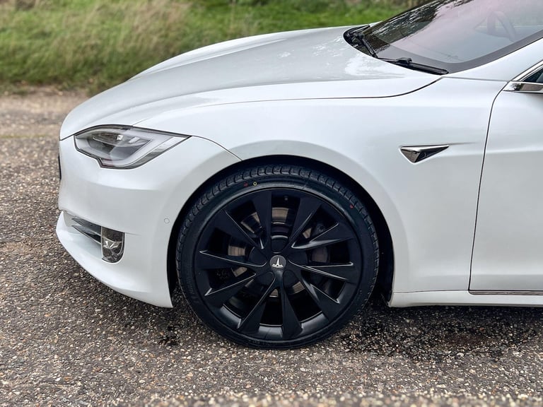 2020 Tesla Model S (Dual Motor) Long Range Auto 4WD 5dr HATCHBACK Electric Automatic