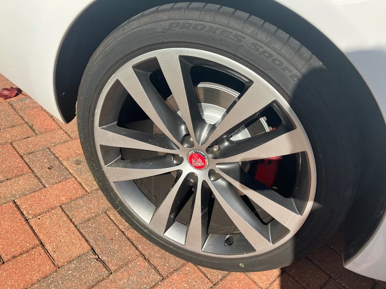 Jaguar, XJ, Saloon, 2013, Other, 2995 (cc), 4 doors