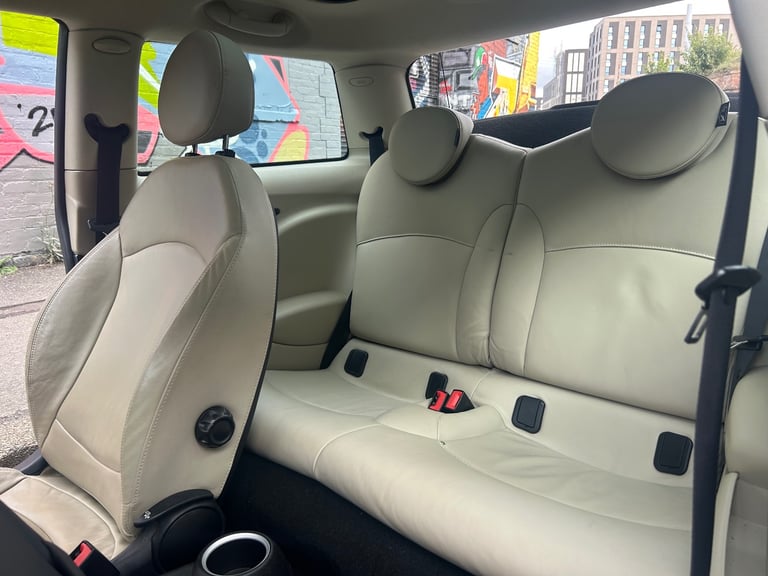 Mini, COOPER, Hatchback, 2011, Manual, 1598 (cc), 3 doors