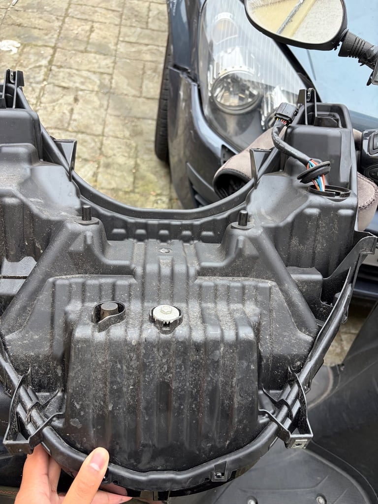HONDA PCX FRONT LIGHT