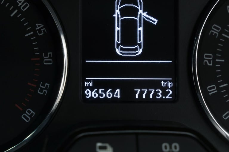2013 Skoda Fabia 1.6 TDI Monte Carlo TECH Estate 5dr Diesel Manual Euro 5 (105 ps) ESTATE Diesel ...