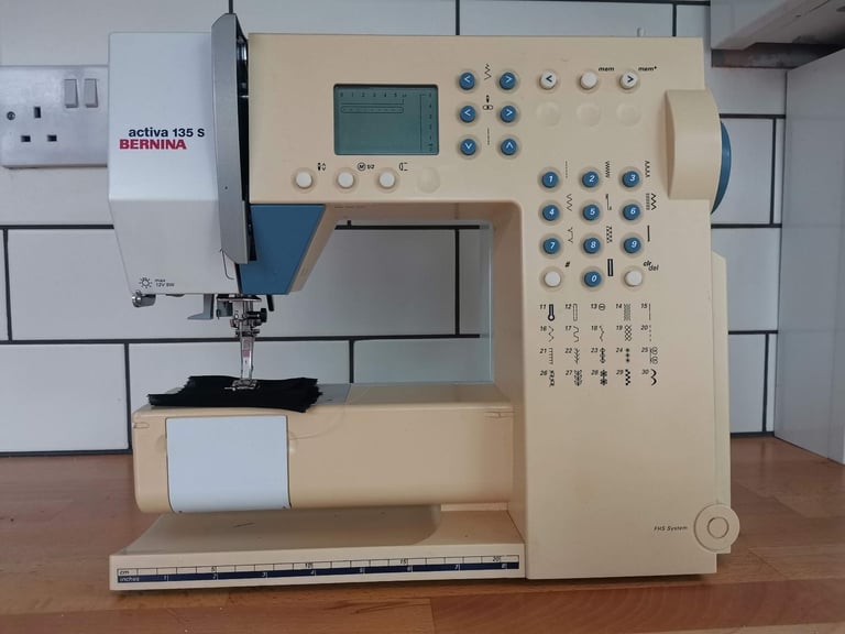 Bernina Activa 135 S computerised sewing machine