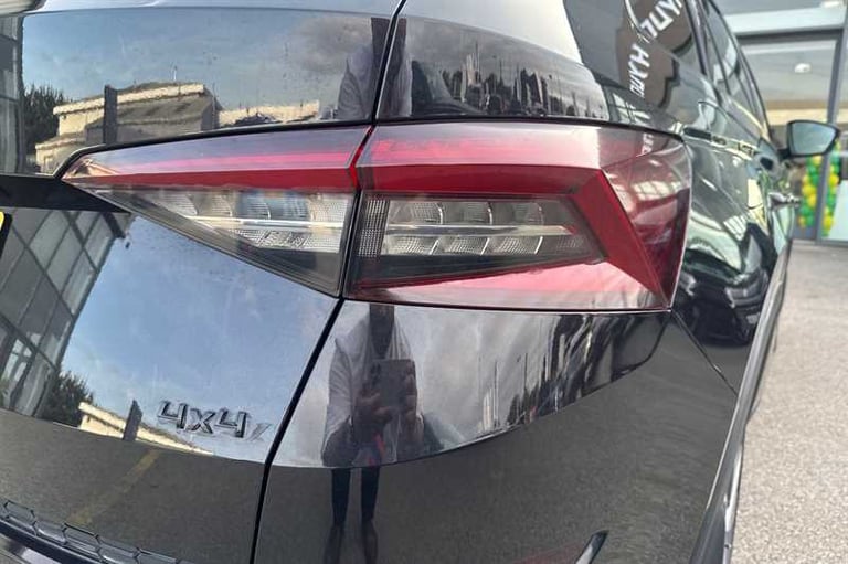 2020 Skoda Kodiaq 2.0 TSI SportLine SUV 5dr Petrol DSG 4WD Euro 6 (s/s) (7 Seat) (190 ps) SUV Pet...