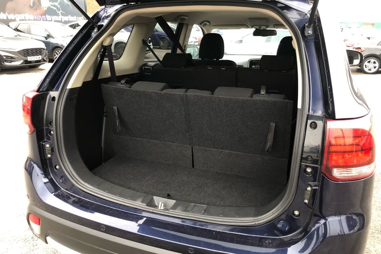 2018 Mitsubishi Outlander 2.2 DI-D 3 5dr Auto SUV DIESEL Automatic