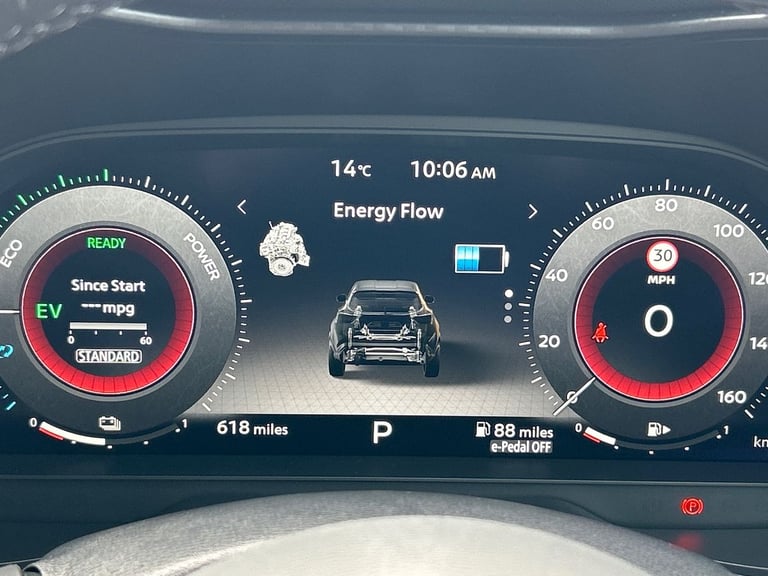 2025 Nissan Juke 1.6 Tekna Auto Euro 6 5dr SUV PETROL/ELECTRIC Automatic