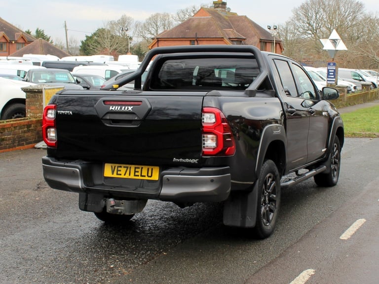 2022 Toyota Hi-lux 2.8 D-4D Invincible X  FULL LEATHER Pickup Double Cab 4dr