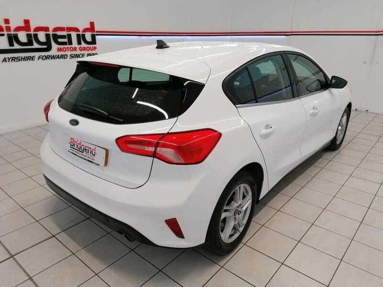 2022 Ford Focus 1.0T EcoBoost Zetec 5dr HATCHBACK Petrol Manual