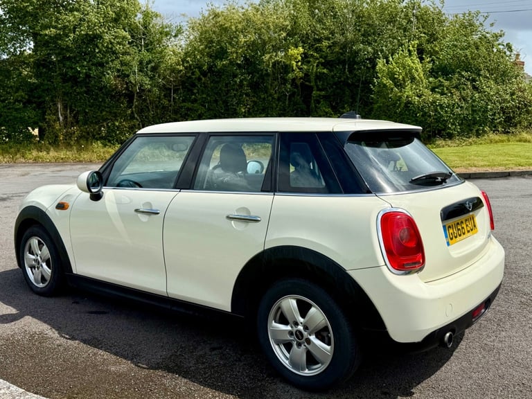 2016/66 MINI COOPER 5DR F55 1.5 HATCH WHITE FSH TURBO F56 5 DOOR £20 CHEAP TAX