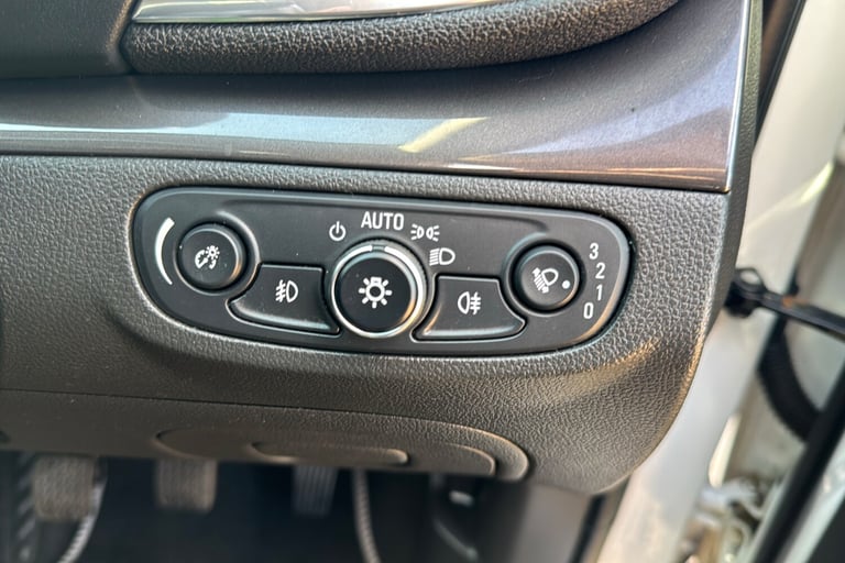  Vauxhall Mokka X 1.4i Turbo Elite Nav Suv 5dr Petrol Manual Euro 6 s/s 140 Ps
