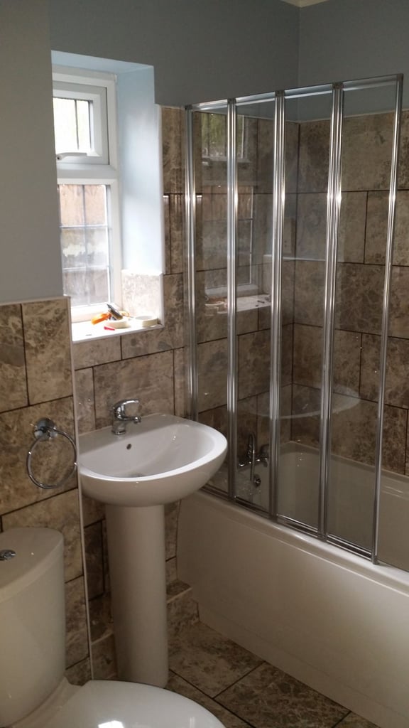 Bathrooms &Kitchen fitter. Painting, Fences contractor 