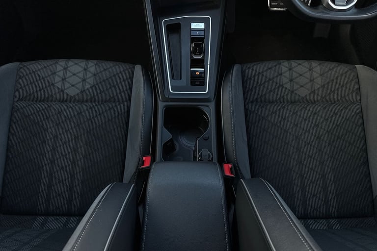 2020 Volkswagen Golf 2.0 TDI 150 R-Line 5dr DSG Hatchback DIESEL Automatic