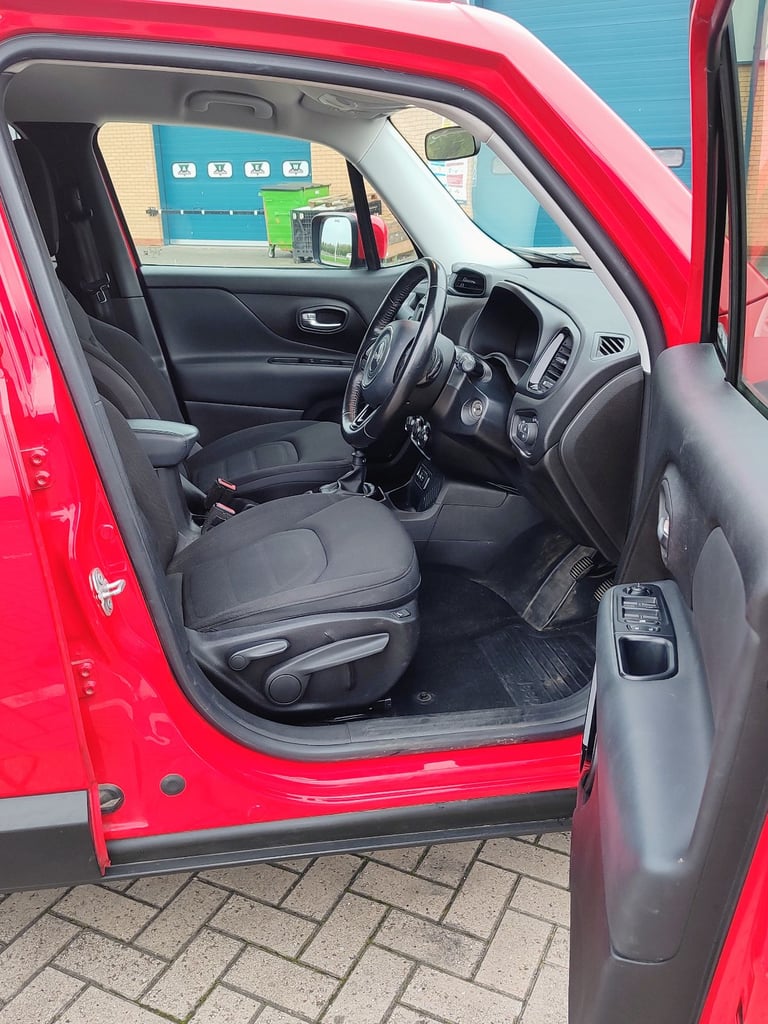 JEEP RENEGADE, NIGHT EAGLE EDITION, 1.6 DIESEL, LOW MILES, 12MONTHS MOT, SERVICE HISTORY 