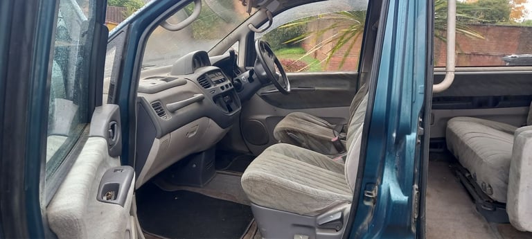 Mitsubishi, 1996, 2835 (cc)