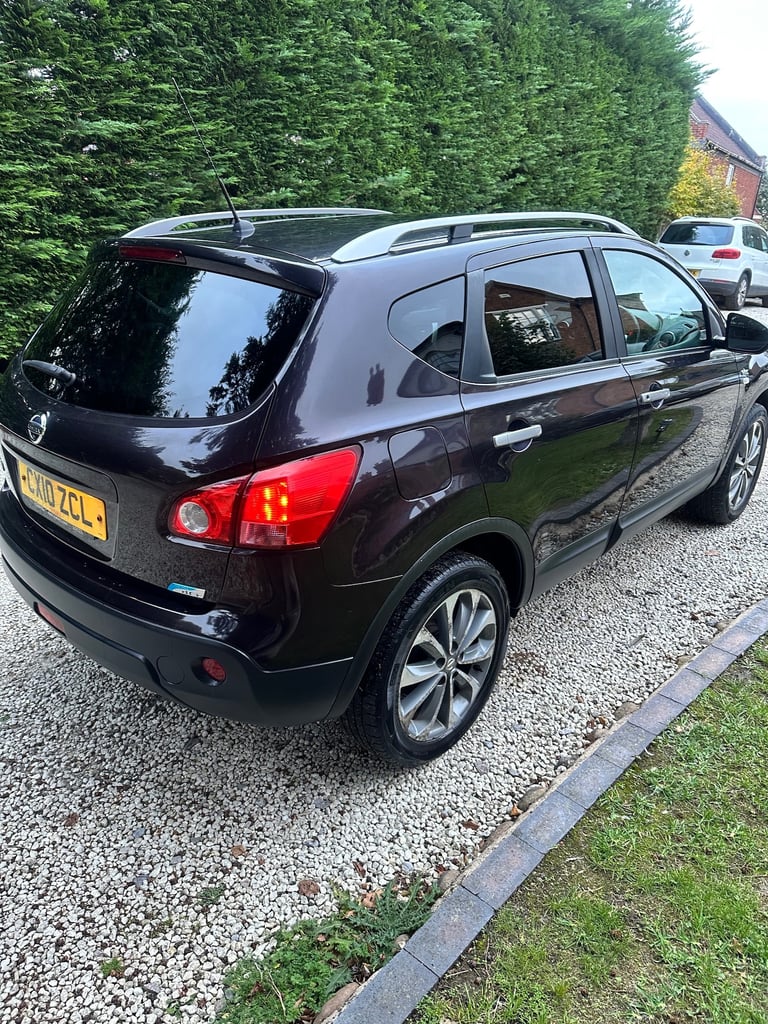 2010 Nissan Qashqai 1.5 dCi N-Tec 5dr HATCHBACK Diesel Manual