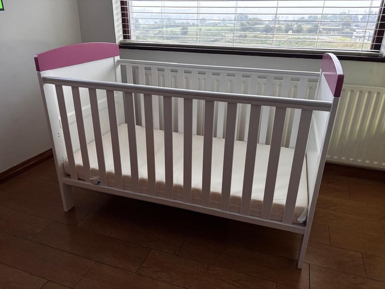 Baby Cot bed for sale