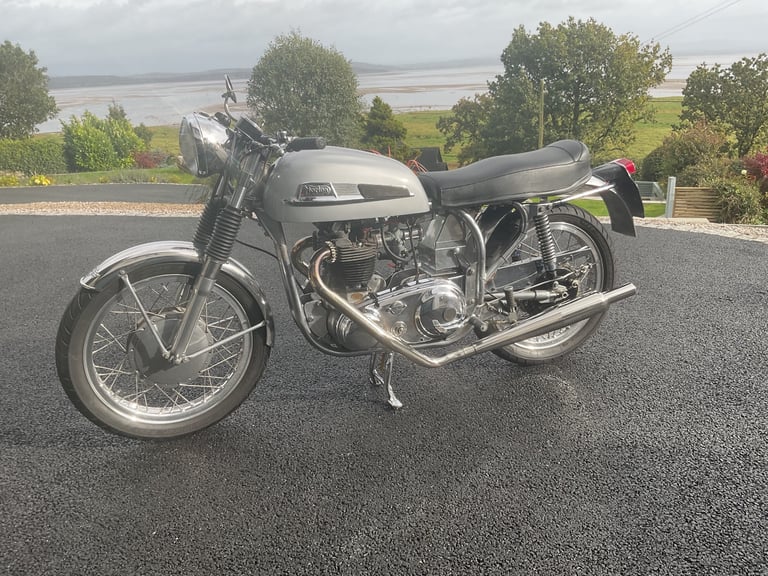 Norton Dominator 99