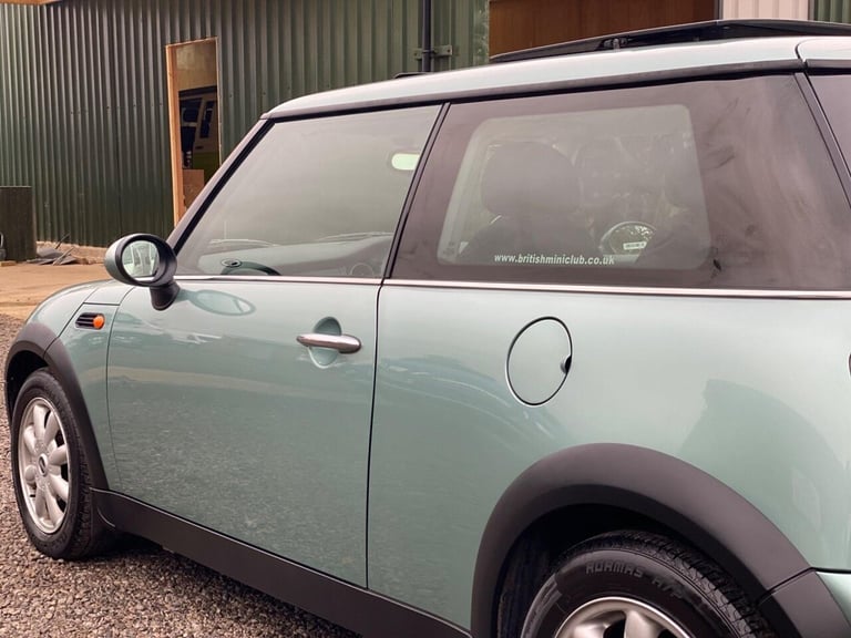 2002 MINI Hatch 1.6 One 3dr HATCHBACK PETROL Manual