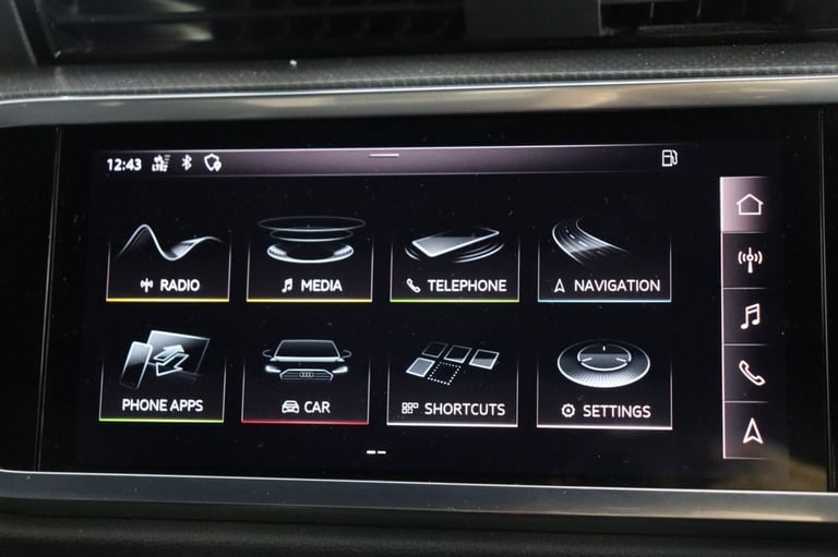 2020 Audi Q3 1.5 TFSI CoD 35 Edition 1 5dr (APPLE CAR PLAY) Petrol Manual