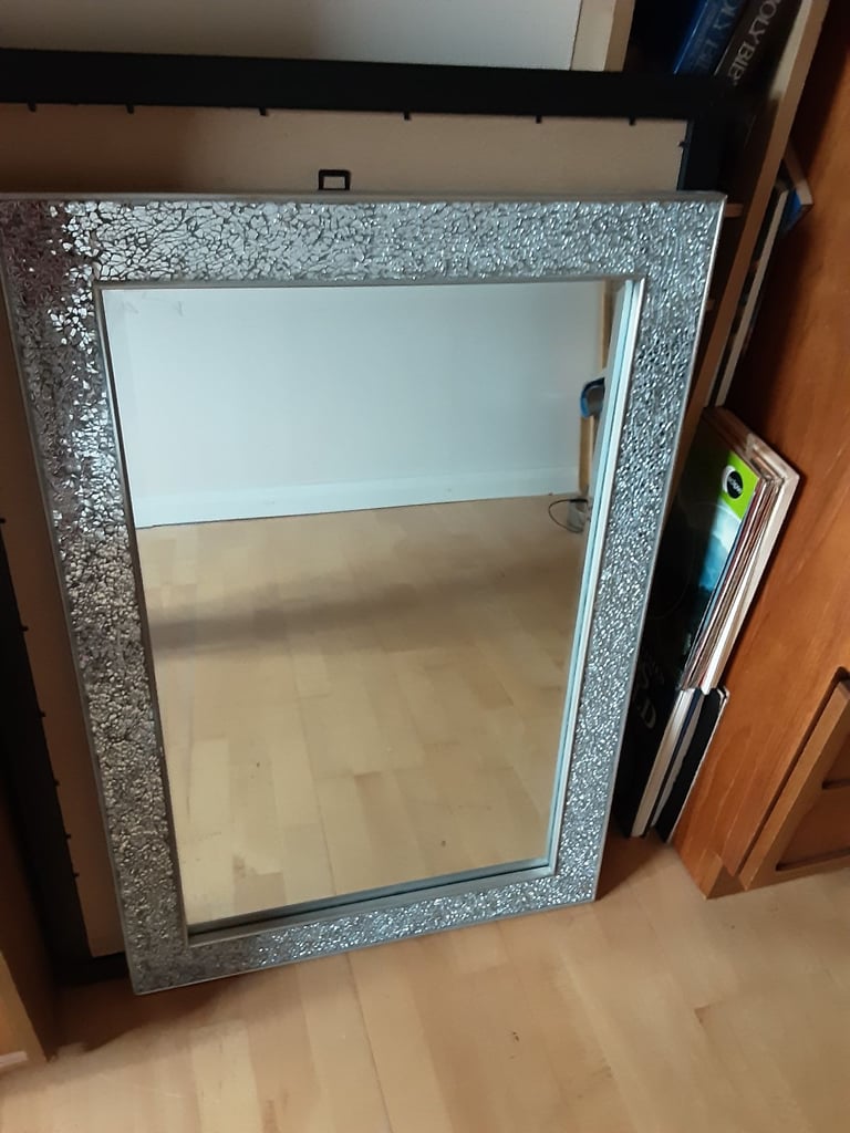 image for Large,rectangular mirror
