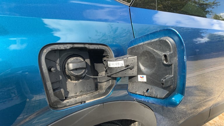2024 Peugeot 3008 1.2 MHEV GT SUV 5dr Petrol Hybrid e-DSC Euro 6 (s/s) (136 ps) SUV Hybrid Automatic