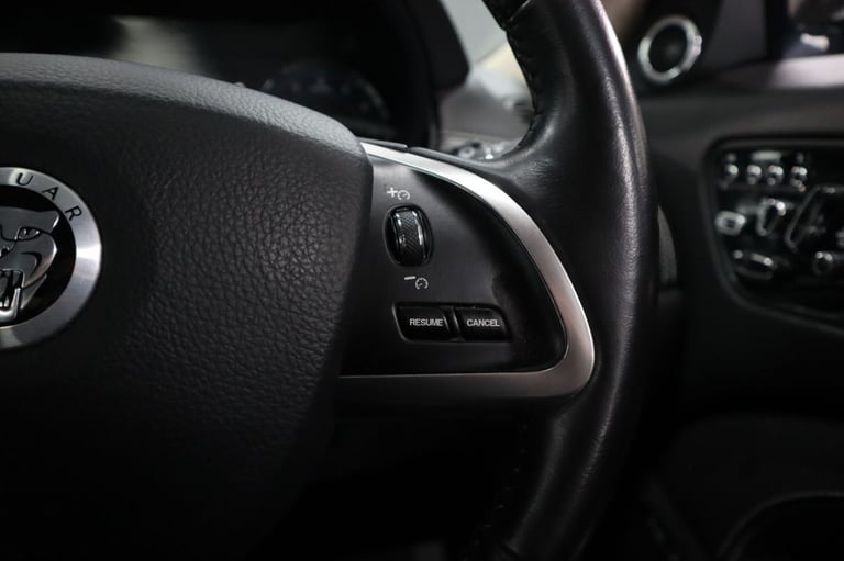 2012 12 JAGUAR XKR 5.0 V8 COUPE 2DR PETROL AUTO EURO 5 (510 PS)