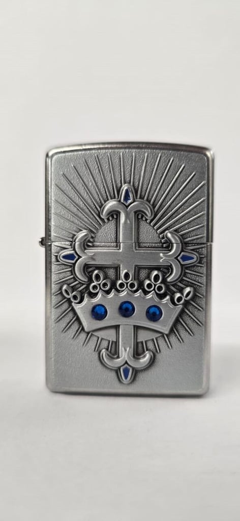 image for Zippo “Crown & Cross” Windproof Lighter – USA Refillable Flip-Top, Collectible, 1 x available