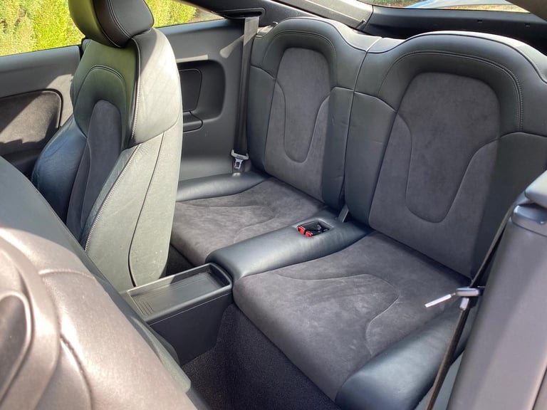 2011 Audi TT 2.0 TDI Quattro Sport 2dr [2011] COUPE Diesel Manual