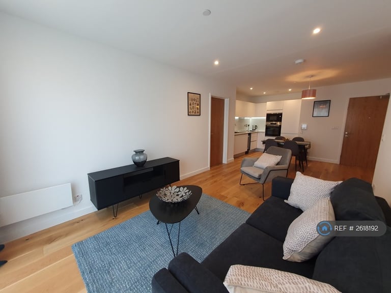 2 bedroom flat in Windmill Street, Birmingham, B1 (2 bed) (#2618192)