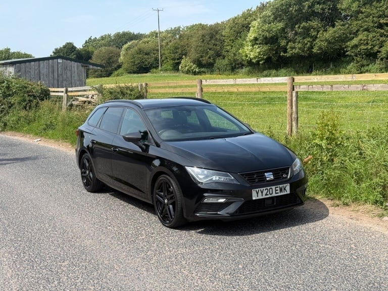 SEAT Leon 1.5 TSI EVO 150 FR Black Edition [EZ] 5dr DSG Petrol