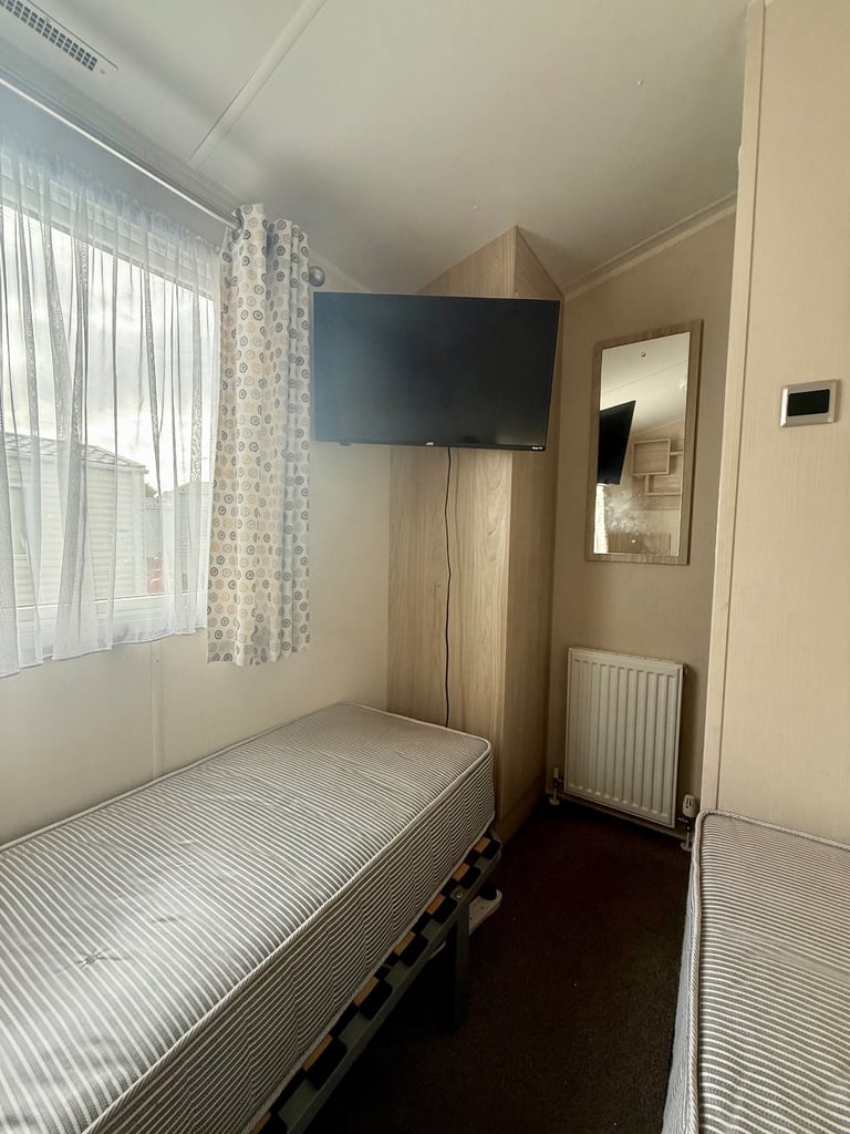 Static Caravan on Felixstowe beach caravan park