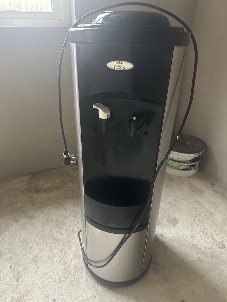 image for Oasis water cooler 