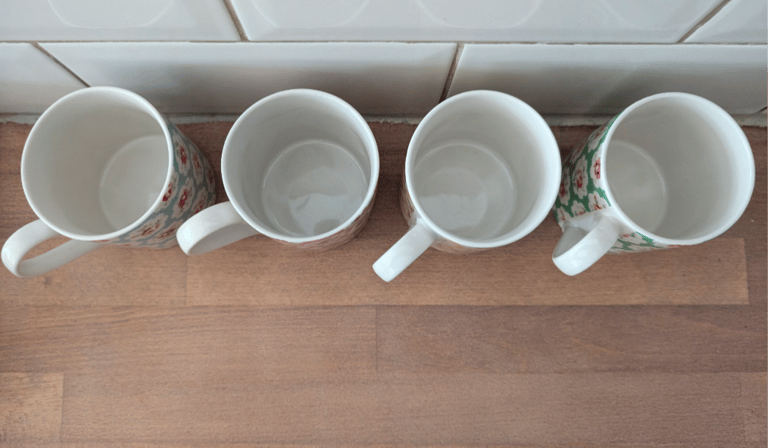 Set of 4 Roses Cath Kidston mugs by Churchill 