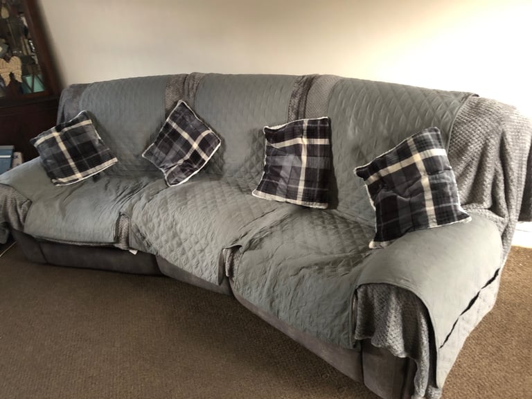 SCS manual recline 4 seater curved sofa