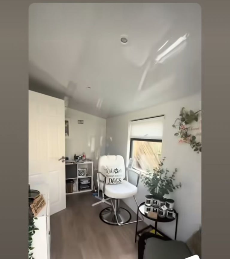 Cabin, garden room