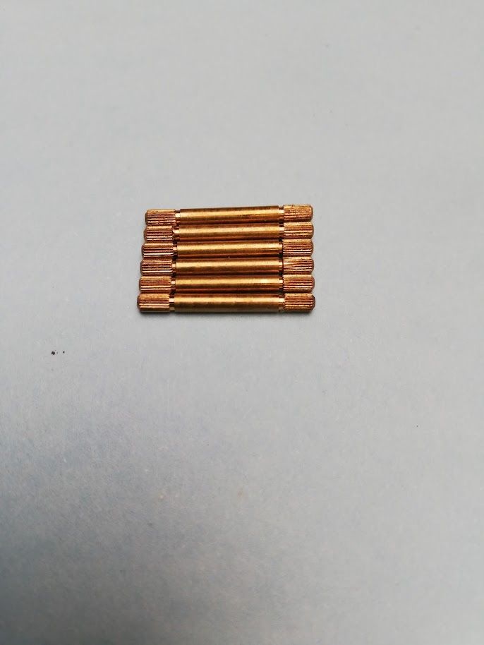 HORNBY/TRIANG RINGIELD BRASS SPLINED AXELS (NEW) X MARGATE STOCK S2451