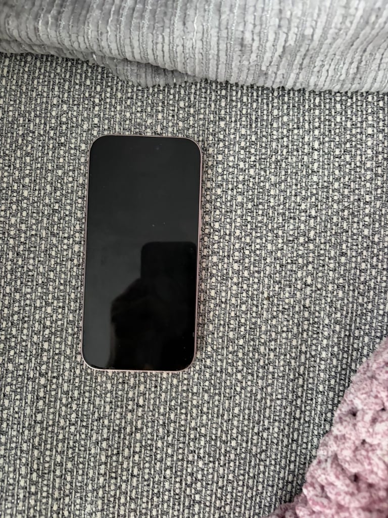 image for iPhone 15 pink