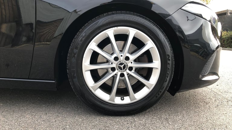 2019 Mercedes-Benz A-Class A 200 SPORT AUTO Saloon Petrol Automatic