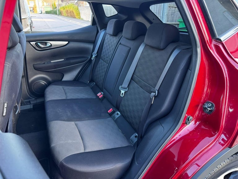 2017 Nissan Qashqai 1.5 dCi N-Connecta 2WD Euro 6 (s/s) 5dr HATCHBACK Diesel Manual