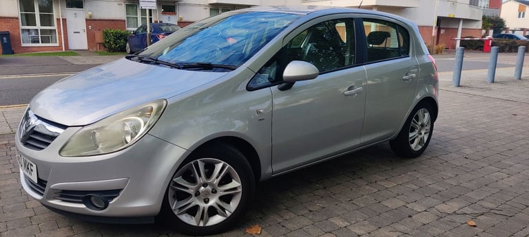 Vauxhall, CORSA, 1.4 Petrol Hatchback, 2010, Manual, 1398 (cc),5 doors - Image 2