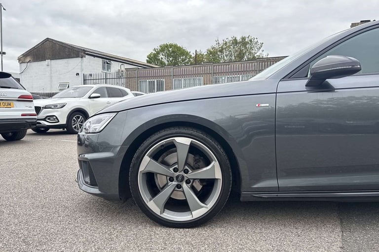 2019 Audi A4 35 TFSI Black Edition 5dr S Tronic ESTATE PETROL Automatic