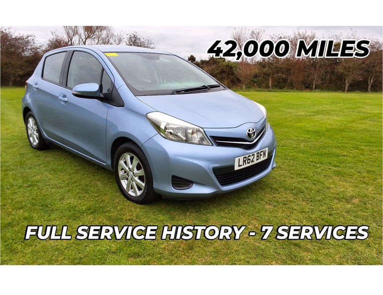 image for 2012 Toyota Yaris 1.33 VVT-i TR 5dr HATCHBACK Petrol Manual