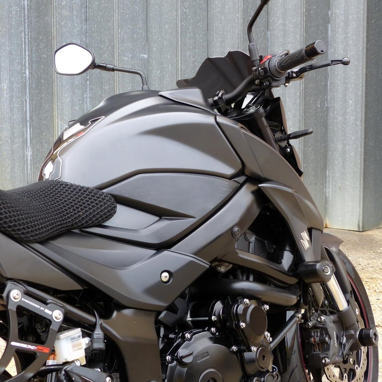 2017 Suzuki GSXS 750 AL7 ABS – Fully Loaded | Immaculate Condition | FSH.