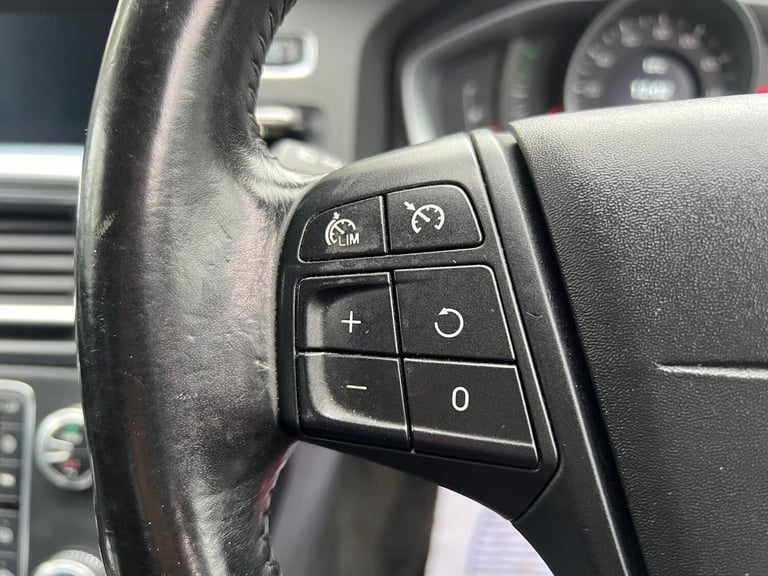 2014 Volvo V60 D4 [181] Business Edition 5dr ESTATE Diesel Manual