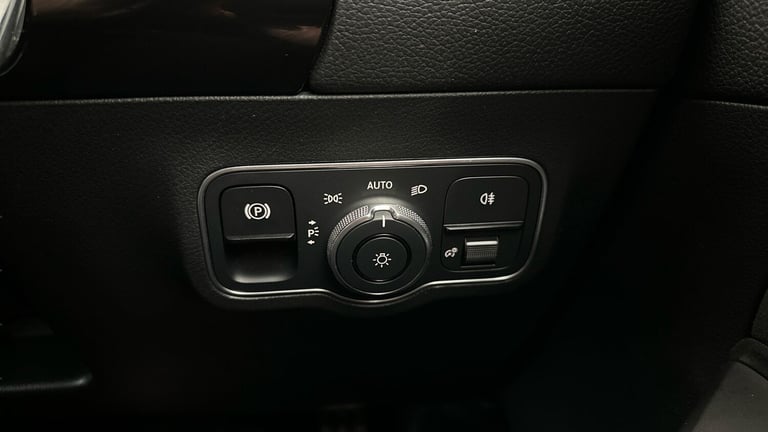 2022 Mercedes-Benz GLA GLA 200d AMG Line Executive 5dr Auto HATCHBACK DIESEL Automatic