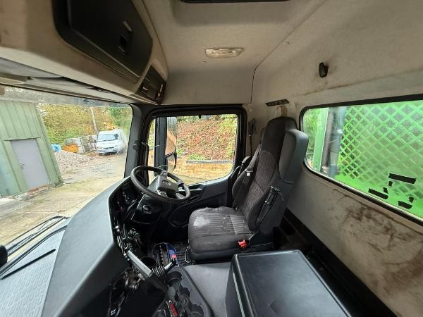 Mercedes 1824 Hyvalift Skip Loader 4x2 Extendable Arms Easy Sheet 