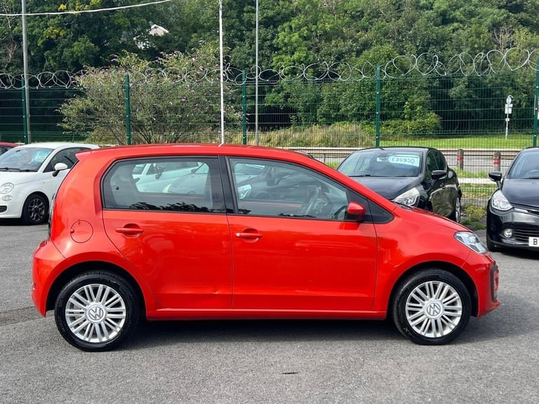 2017 Volkswagen up! 1.0 Move Up 5dr HATCHBACK Petrol Manual