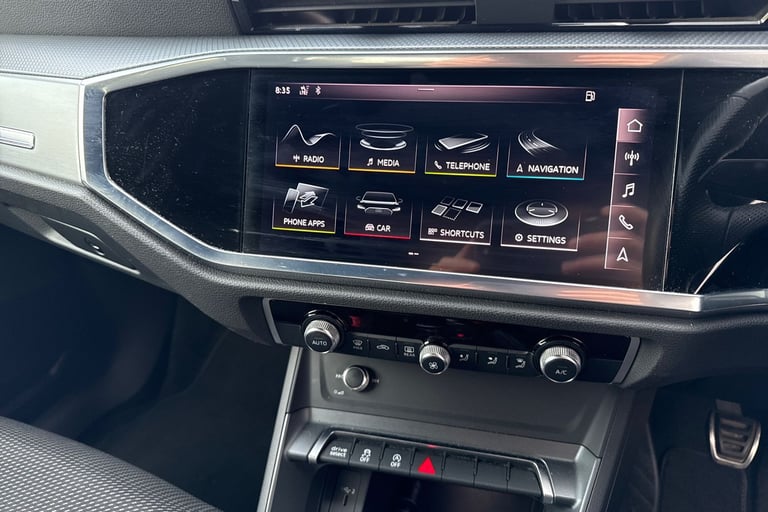2019 Audi Q3 1.5 TFSI CoD 35 S line Euro 6 (s/s) 5dr SUV PETROL Manual