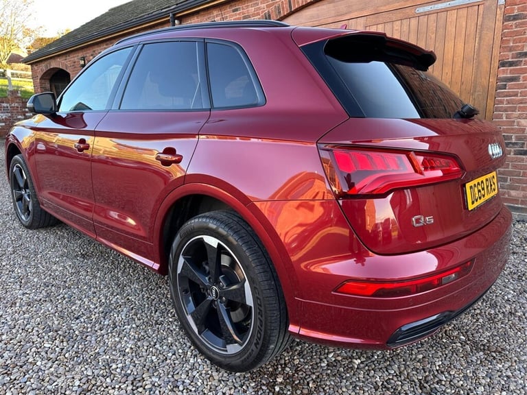 2019 Audi Q5 2.0 TDI 40 Black Edition S Tronic quattro Euro 6 (s/s) 5dr SUV Diesel Automatic